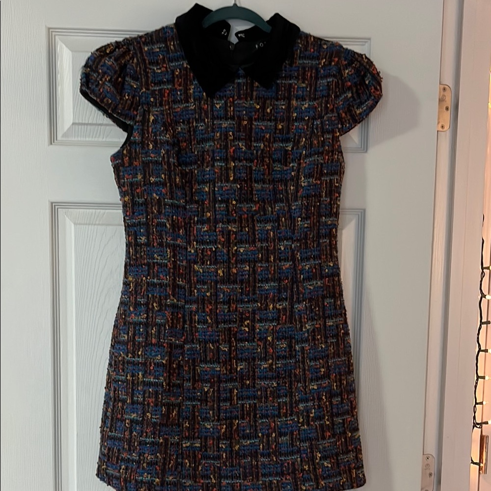 Stylish Multicolor Tweed Dress with Black Collar